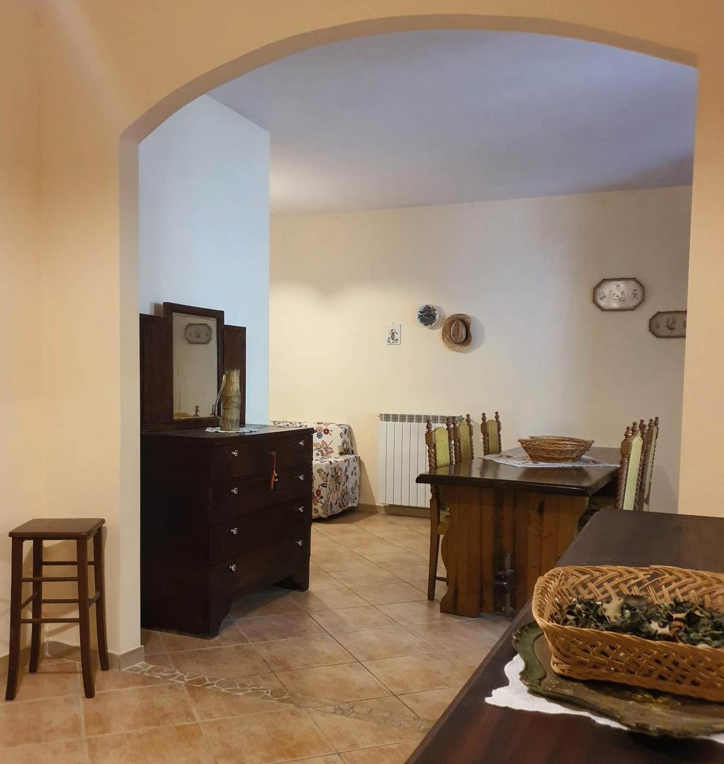 Libro Di Sogni - B&B Letterario Caserta Vecchia Exterior photo